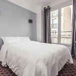 Auguste 3* Paris